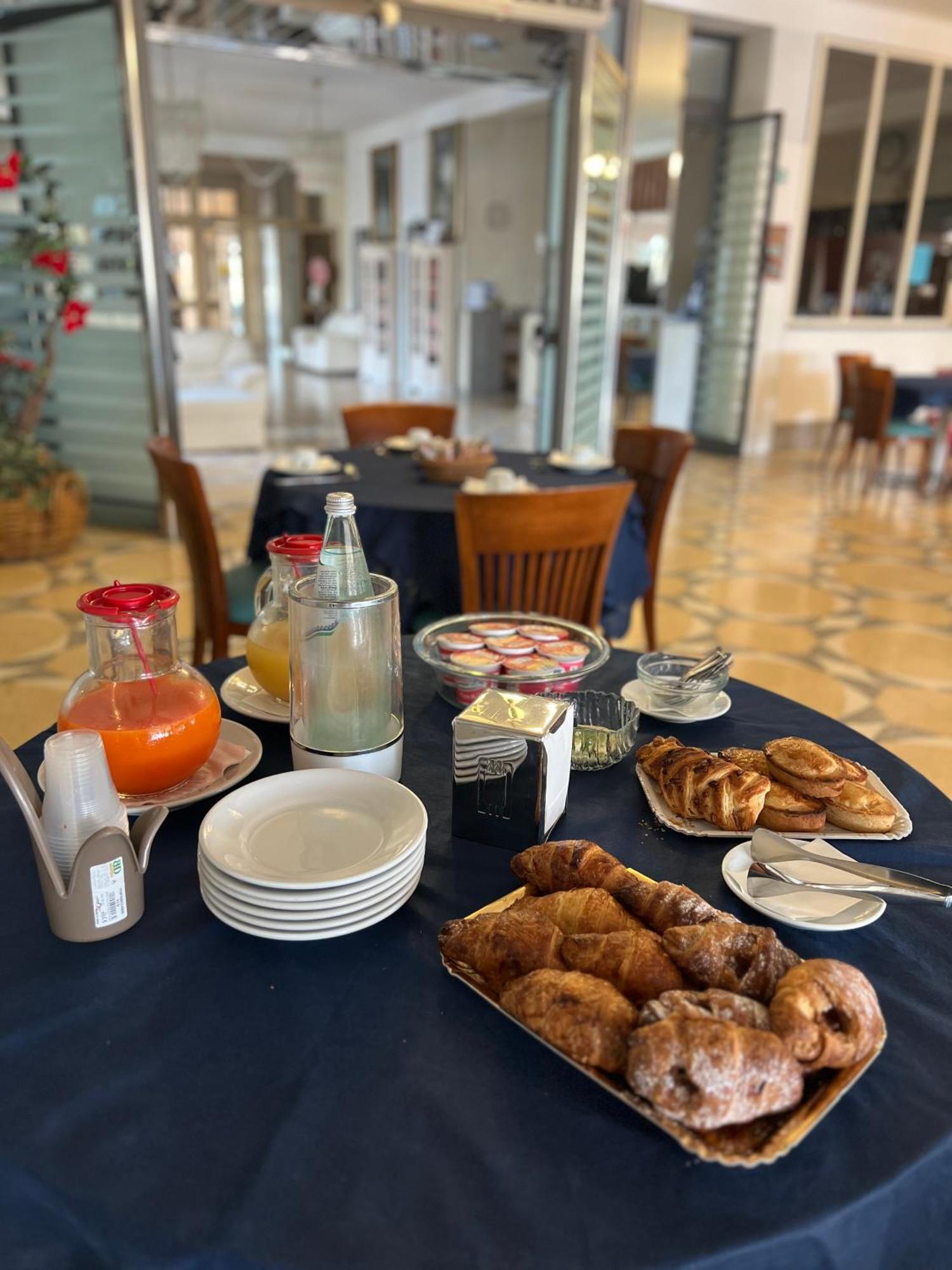 Racar Hotel Frigole Ngoại thất bức ảnh